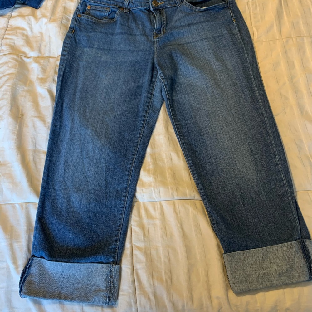 Old navy cropped cuffed crop jeans